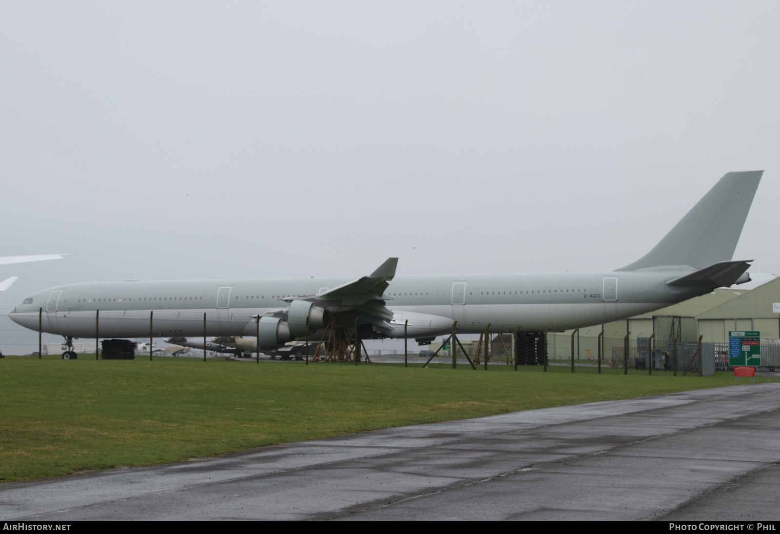 Aircraft Photo of 2-AGCC | Airbus A340-642 | AirHistory.net #222168