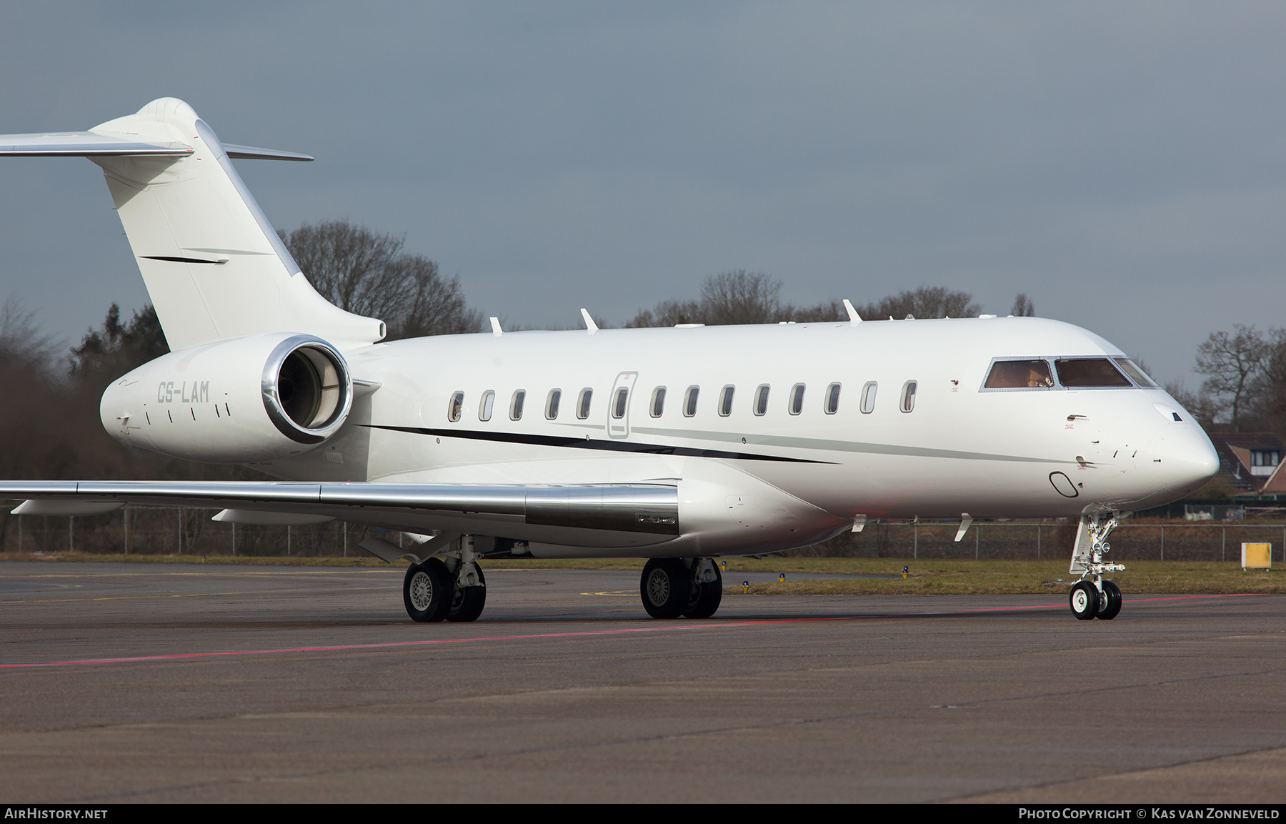 Aircraft Photo of CS-LAM | Bombardier Global 5000 (BD-700-1A11) | AirHistory.net #222199