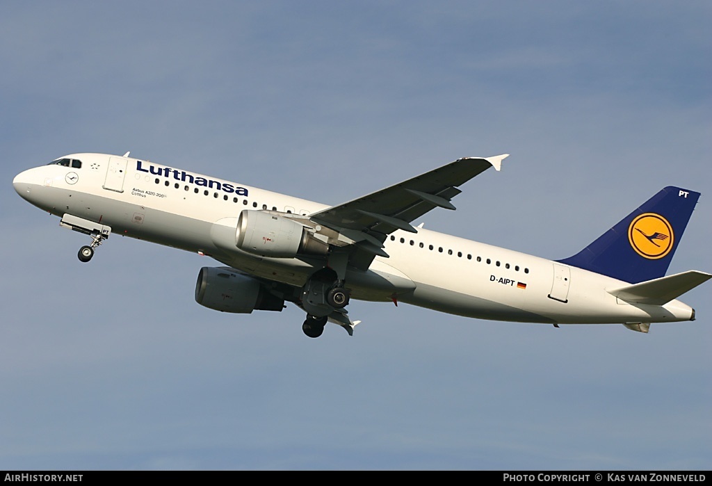 Aircraft Photo of D-AIPT | Airbus A320-211 | Lufthansa | AirHistory.net #222303