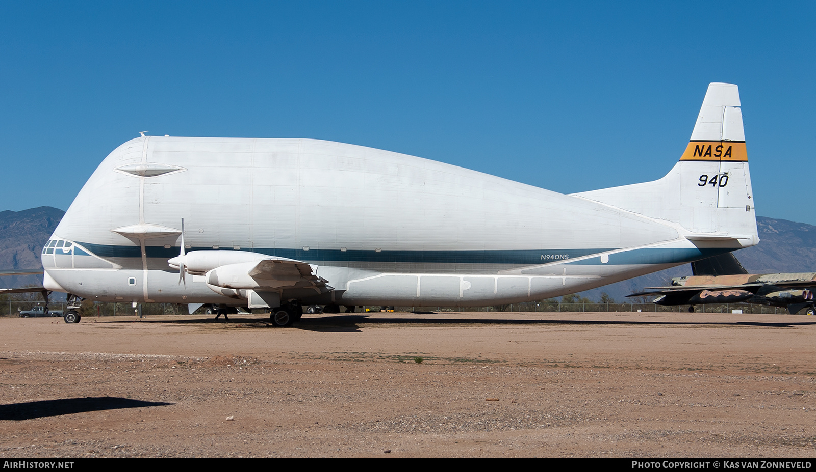 Aircraft Photo of N940NS / NASA 940 | Aero Spacelines 377SG Super Guppy | NASA - National Aeronautics and Space Administration | AirHistory.net #222316