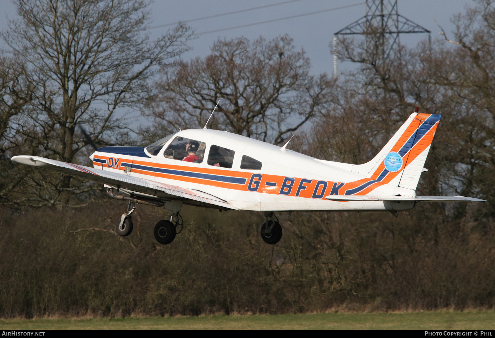 Aircraft Photo of G-BFDK | Piper PA-28-161 Cherokee Warrior II | Stars Fly Flying Club | AirHistory.net #222404