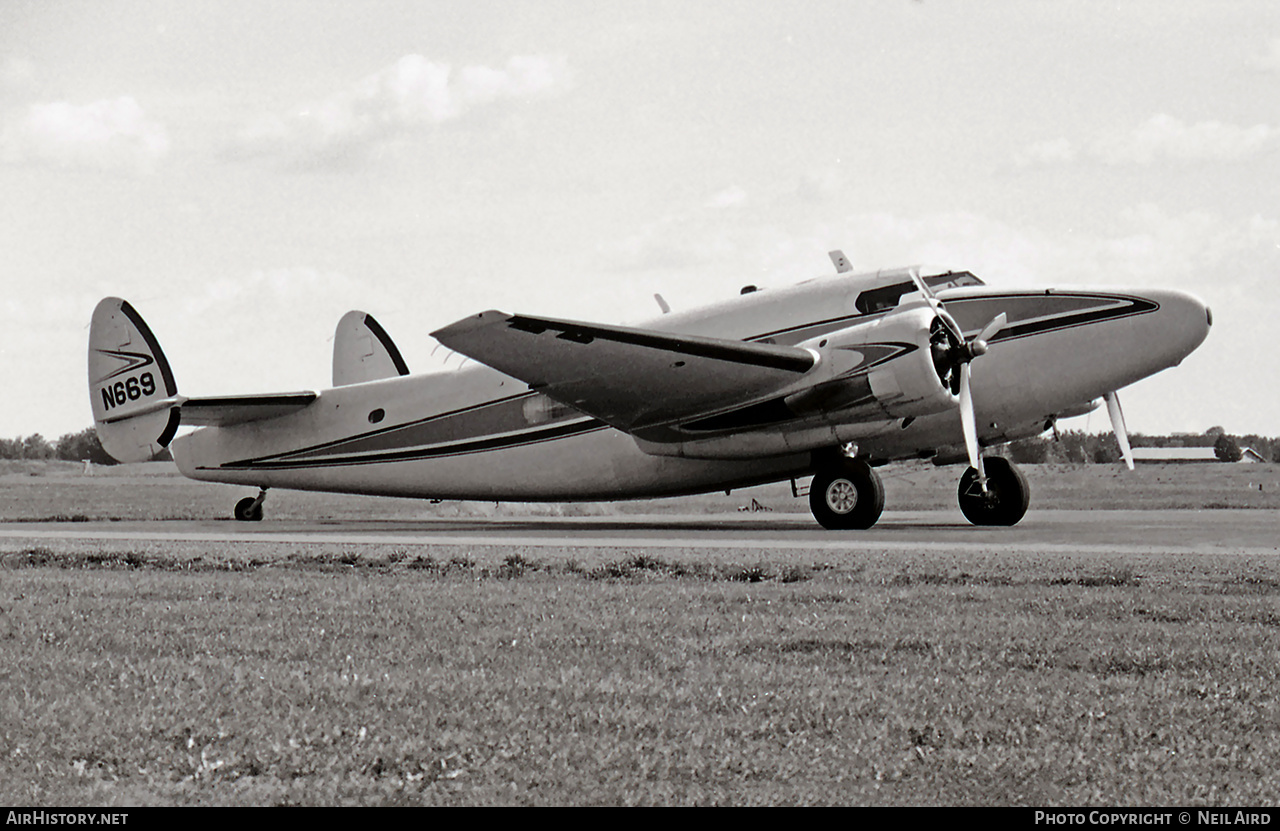 Aircraft Photo of N669 | Lockheed 18-08 Lodestar | AirHistory.net #222418