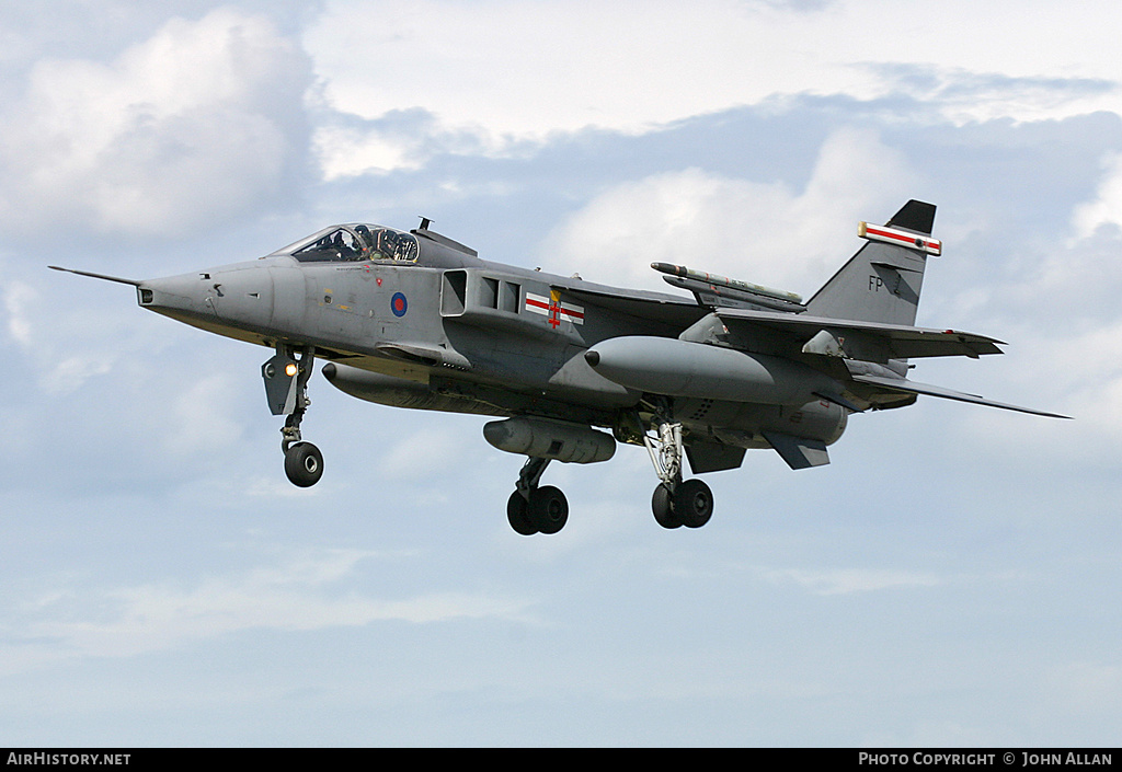 Aircraft Photo of XZ103 | Sepecat Jaguar GR3A | UK - Air Force | AirHistory.net #222445