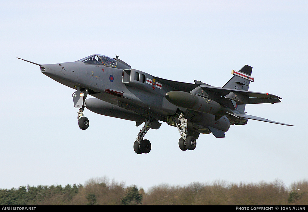 Aircraft Photo of XZ104 | Sepecat Jaguar GR3A | UK - Air Force | AirHistory.net #222528
