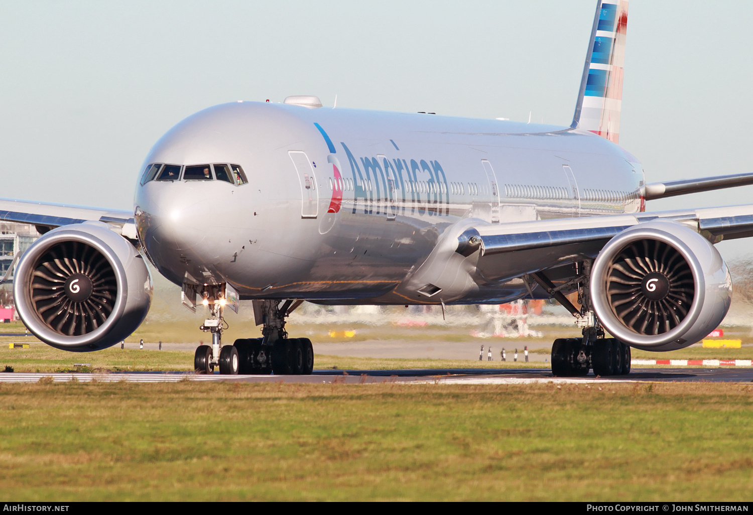 Aircraft Photo of N728AN | Boeing 777-323/ER | American Airlines | AirHistory.net #222669