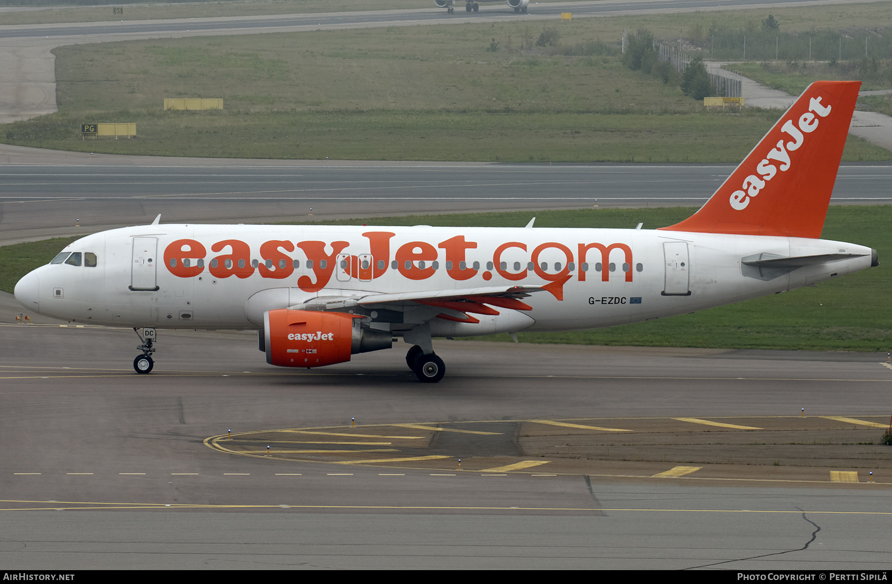 Aircraft Photo of G-EZDC | Airbus A319-111 | EasyJet | AirHistory.net #222672