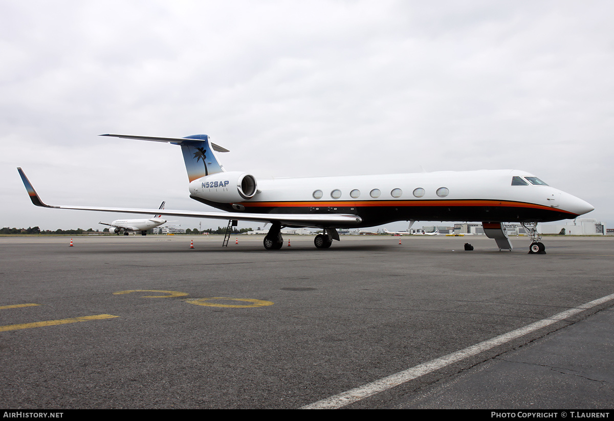 Aircraft Photo of N528AP | Gulfstream Aerospace G-V-SP Gulfstream G550 | AirHistory.net #222710