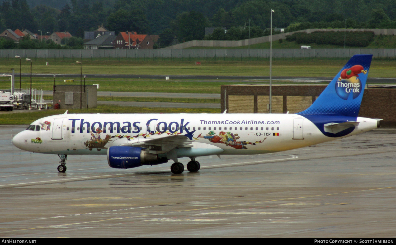 Aircraft Photo of OO-TCP | Airbus A320-214 | Thomas Cook Airlines | AirHistory.net #222723