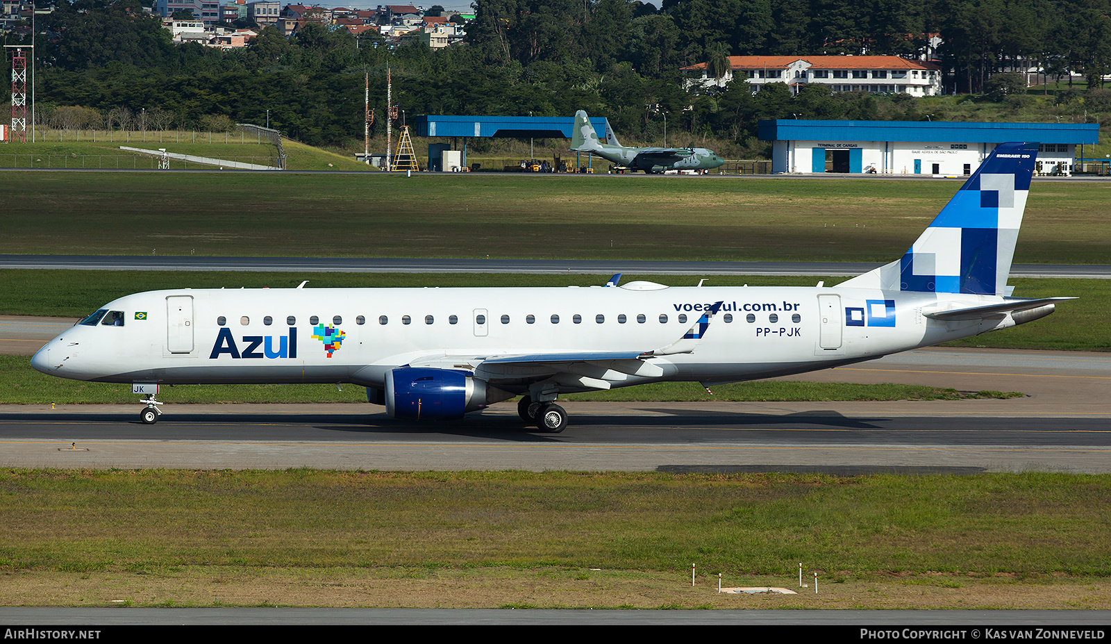 Aircraft Photo of PP-PJK | Embraer 190LR (ERJ-190-100LR) | Azul Linhas Aéreas Brasileiras | AirHistory.net #222928