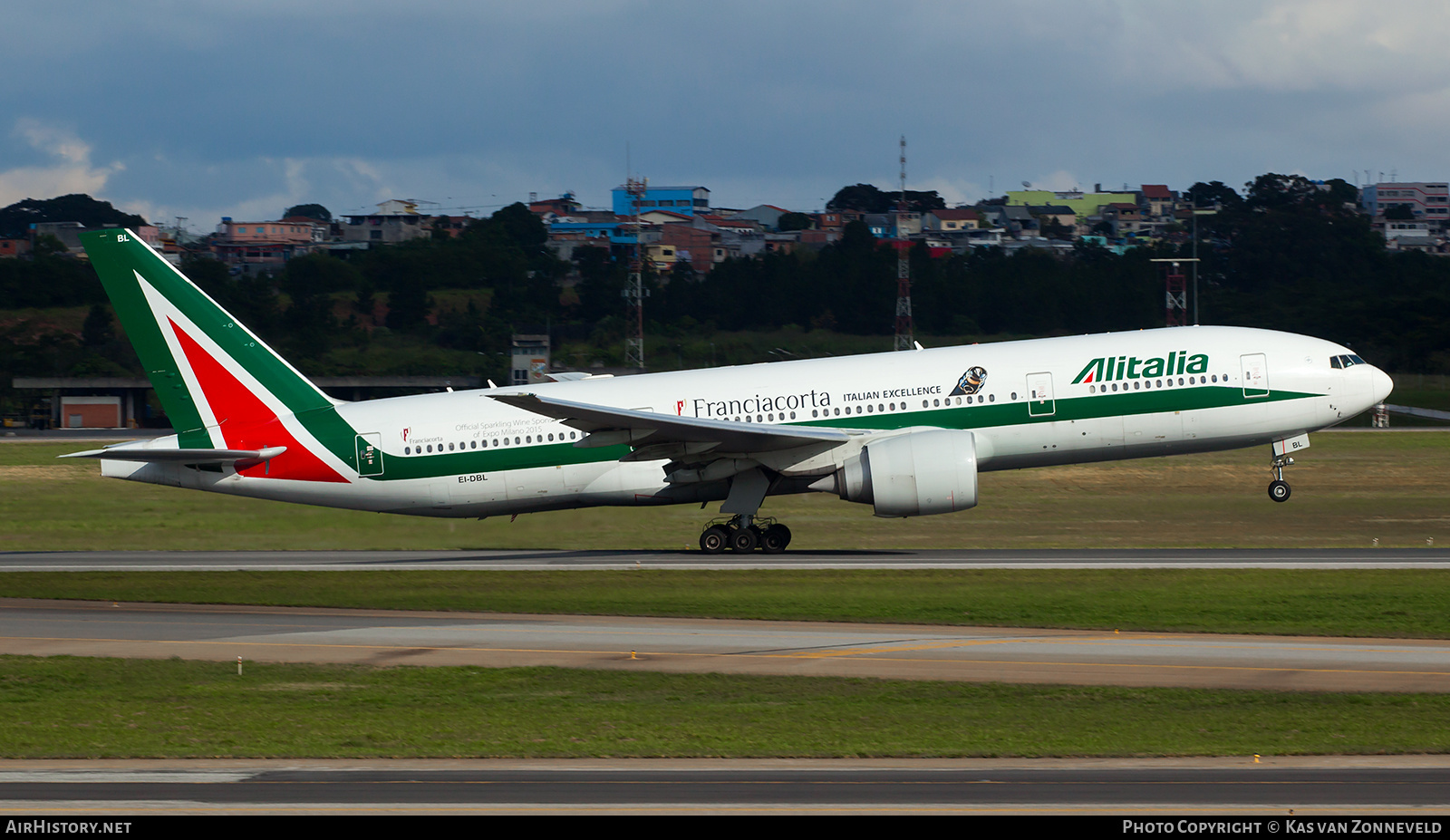 Aircraft Photo of EI-DBL | Boeing 777-243/ER | Alitalia | AirHistory.net #222930