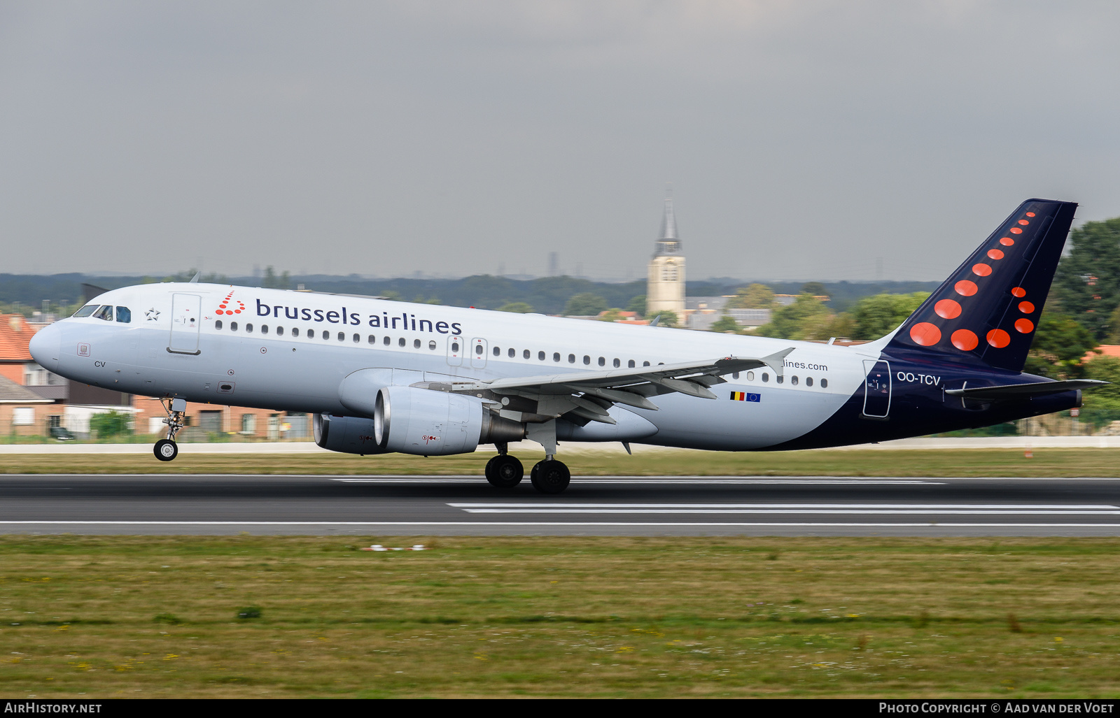 Aircraft Photo of OO-TCV | Airbus A320-231 | Brussels Airlines | AirHistory.net #222942