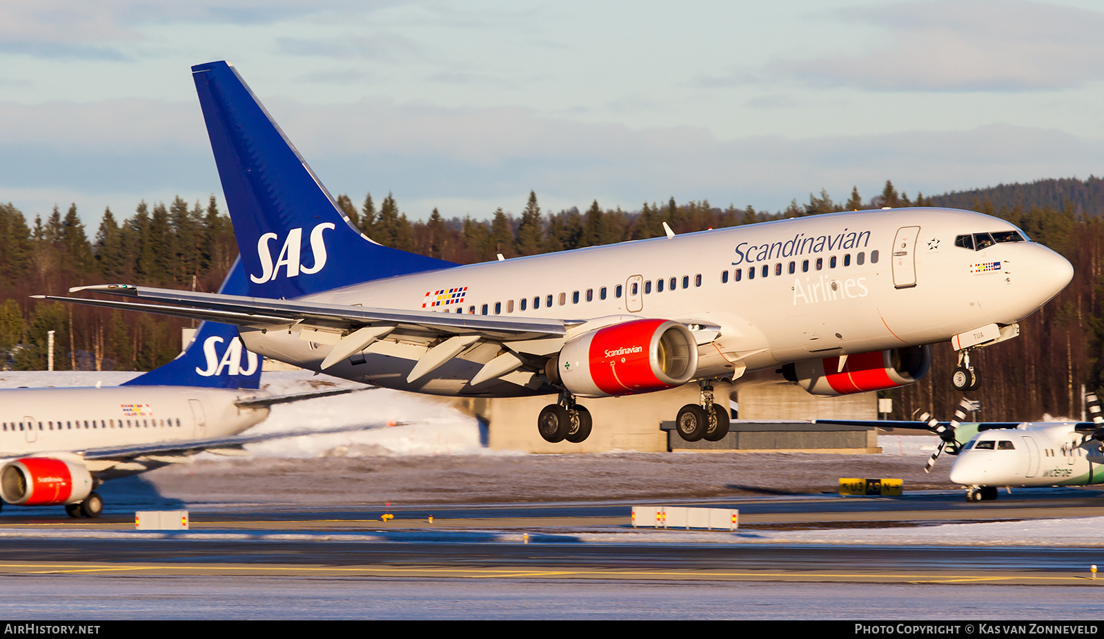Aircraft Photo of LN-TUA | Boeing 737-705 | Scandinavian Airlines - SAS | AirHistory.net #223028