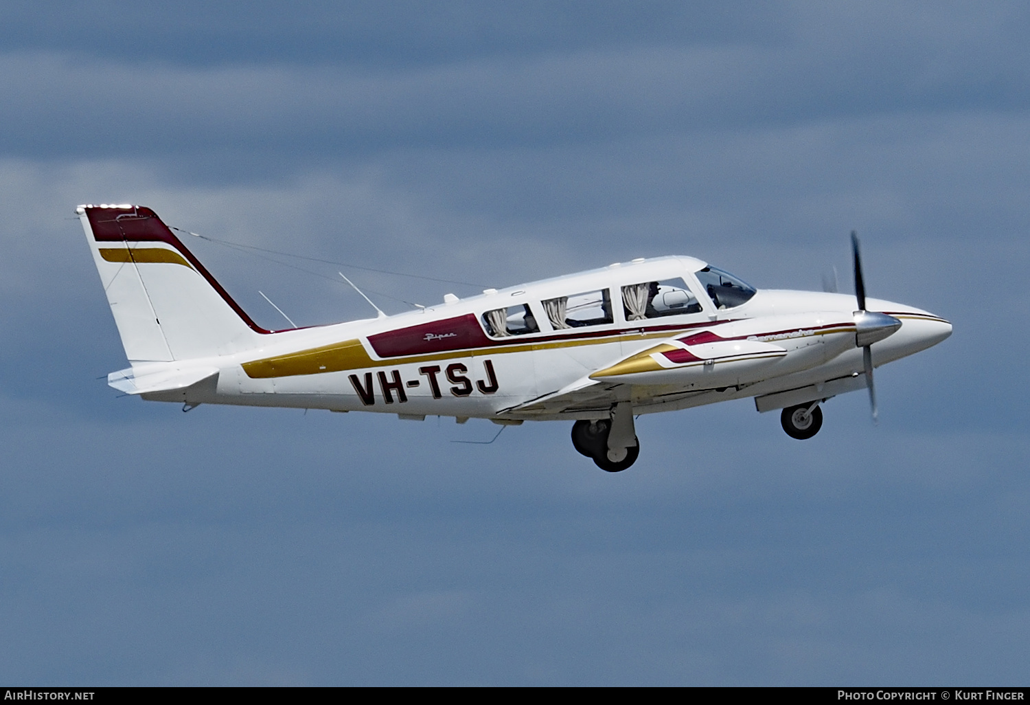 Aircraft Photo of VH-TSJ | Piper PA-30-160 Twin Comanche | AirHistory.net #223031