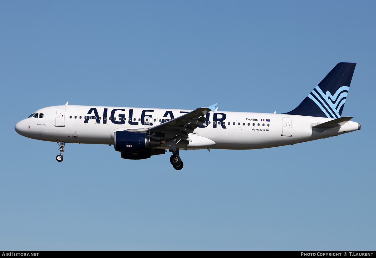 Aircraft Photo of F-HBIS | Airbus A320-214 | Aigle Azur | AirHistory.net #223165