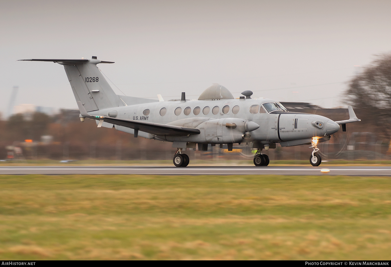 Aircraft Photo of 11-0268 / 10268 | Hawker Beechcraft MC-12S Huron (350ER) | USA - Army | AirHistory.net #223201