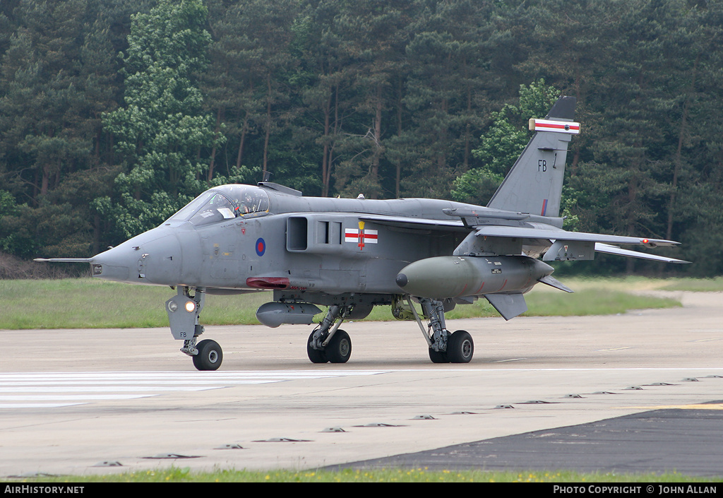 Aircraft Photo of XZ117 | Sepecat Jaguar GR3A | UK - Air Force | AirHistory.net #223211