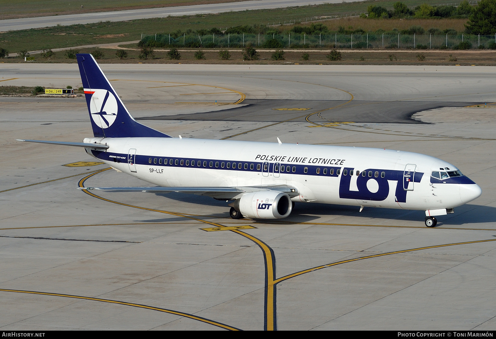 Aircraft Photo of SP-LLF | Boeing 737-45D | LOT Polish Airlines - Polskie Linie Lotnicze | AirHistory.net #223262