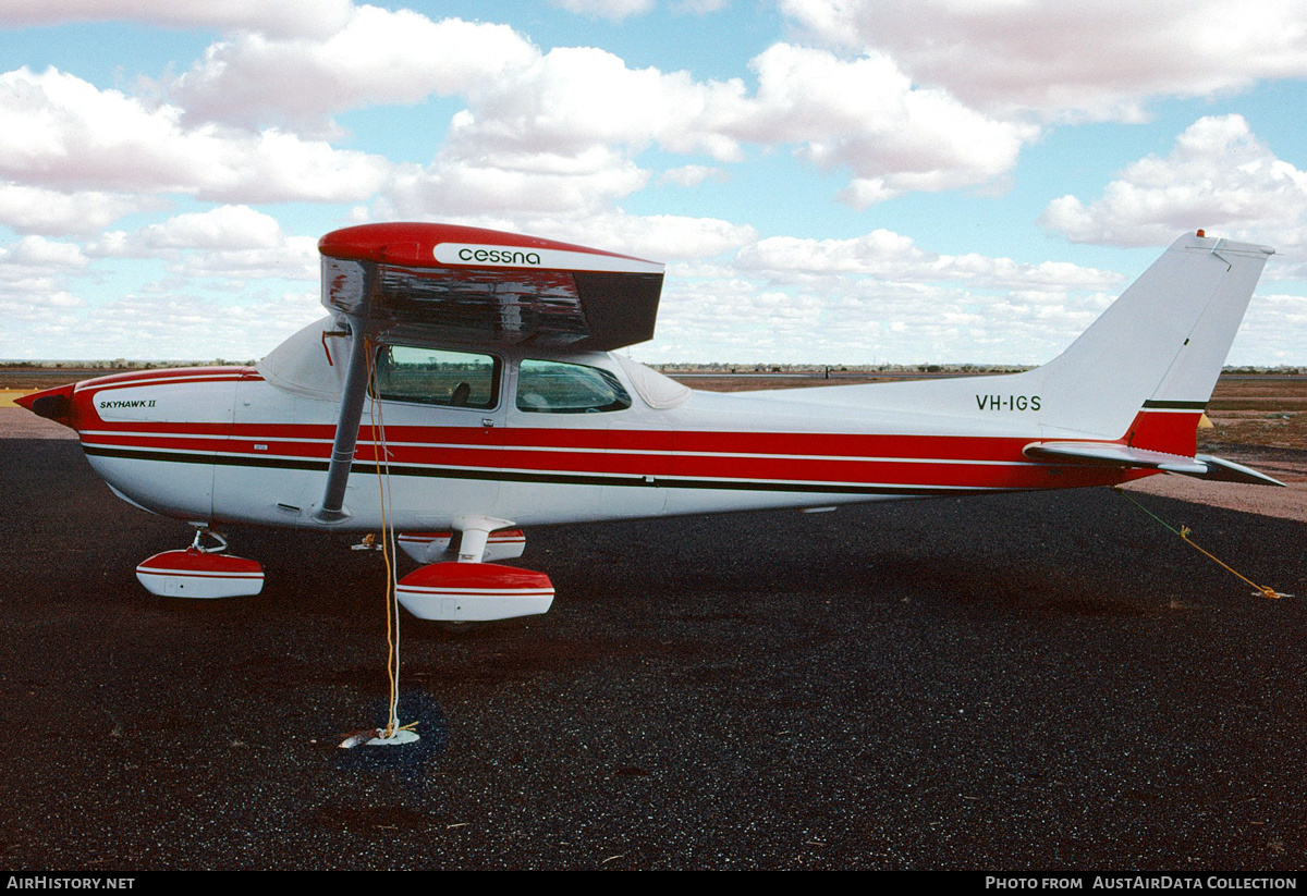 Aircraft Photo of VH-IGS | Cessna 172N Skyhawk | AirHistory.net #223349