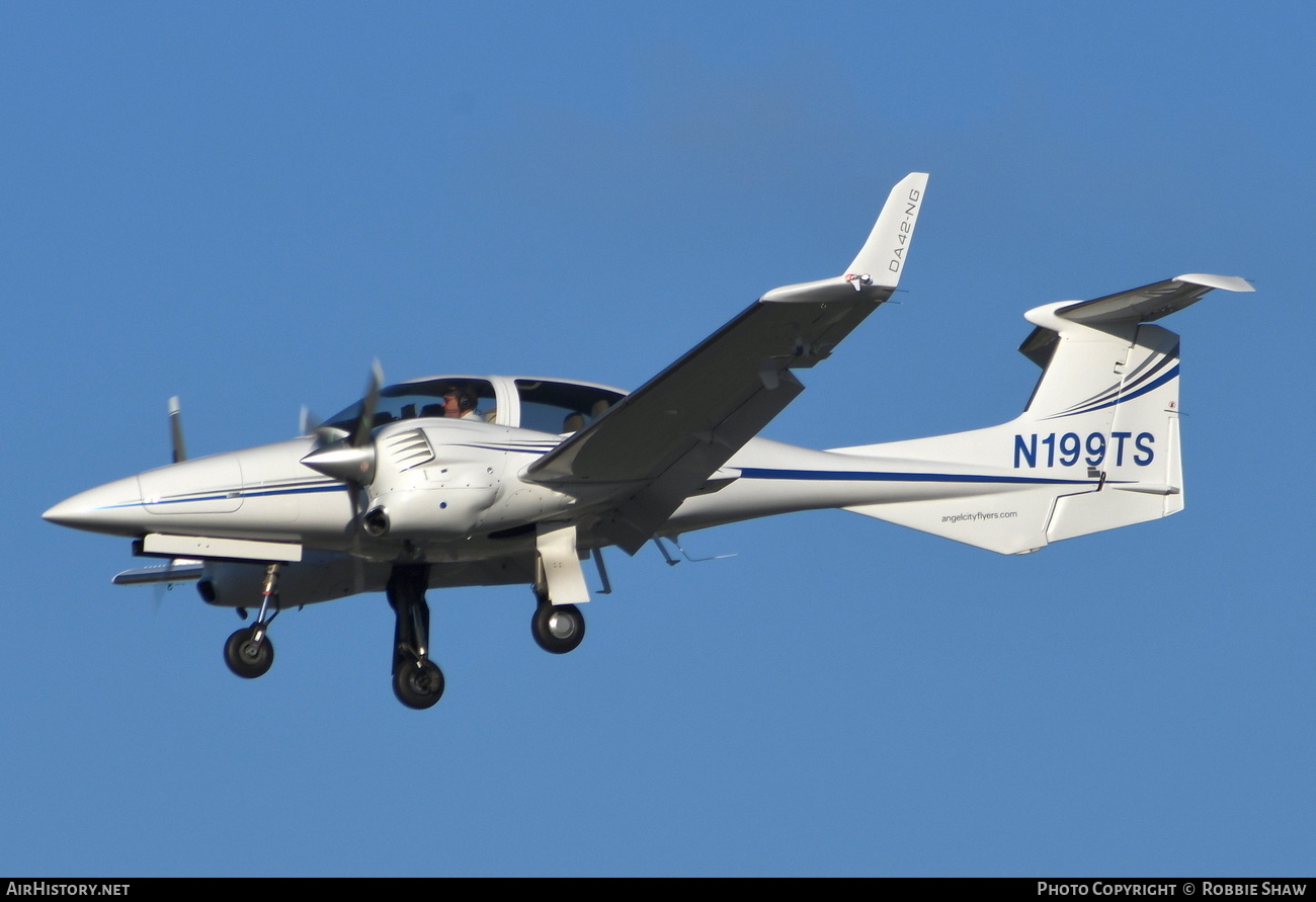 Aircraft Photo of N199TS | Diamond DA42 NG Twin Star | Angel City Flyers | AirHistory.net #223374