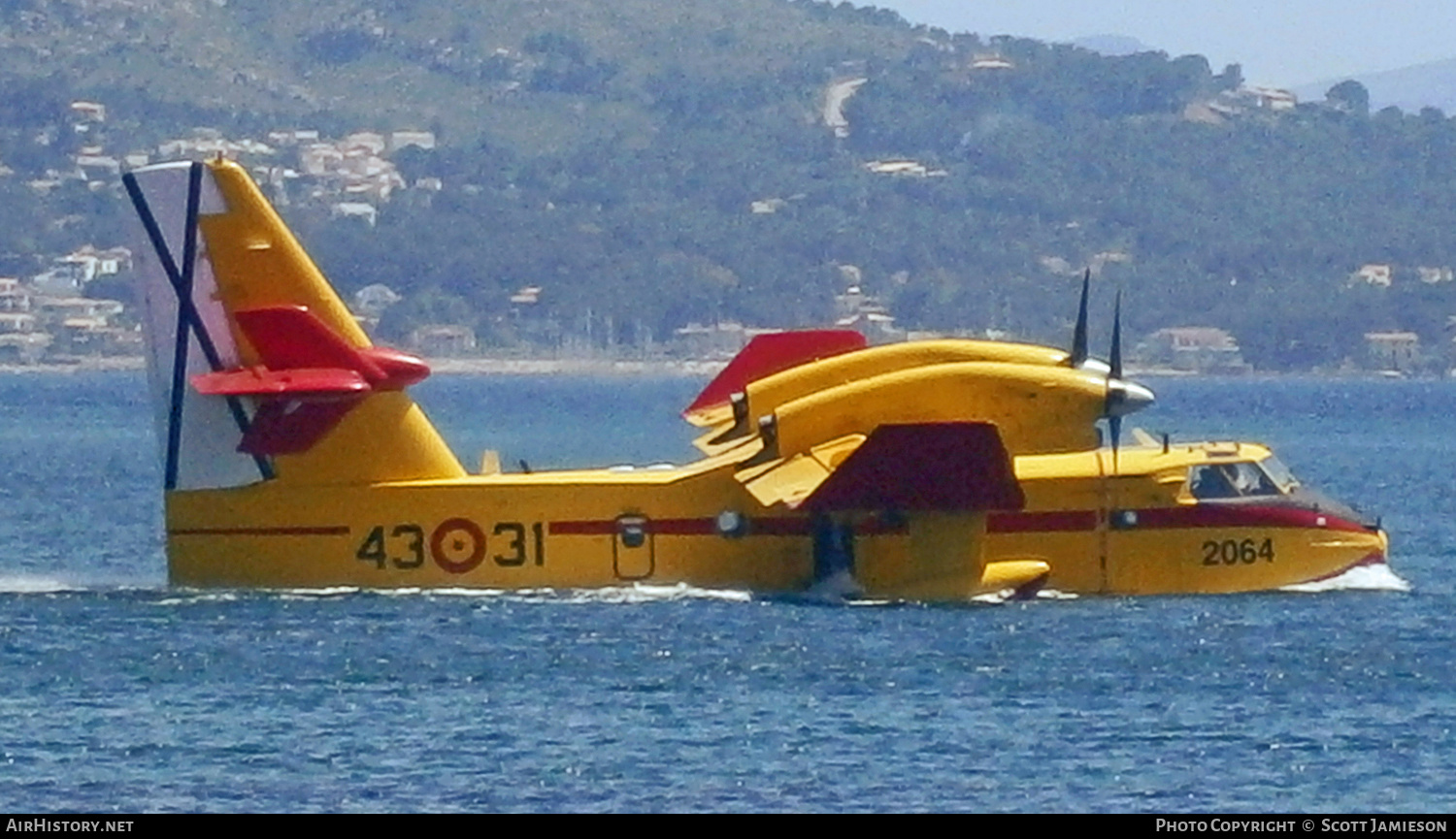 Aircraft Photo of UD.14-01 | Bombardier CL-415 (CL-215-6B11) | Spain - Air Force | AirHistory.net #223382