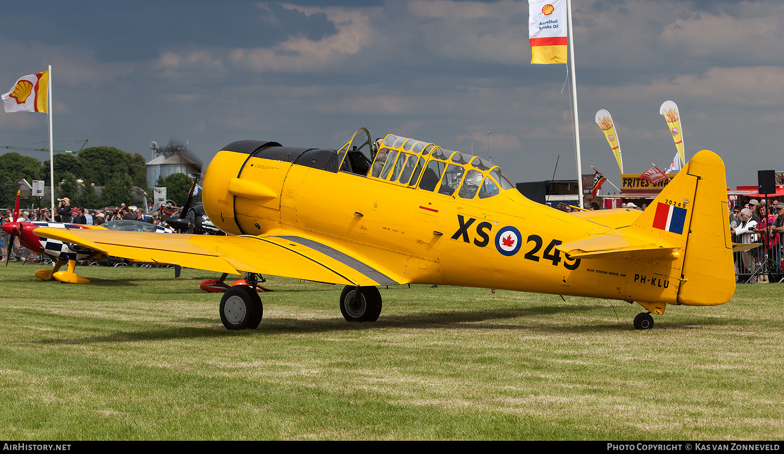 Aircraft Photo of PH-KLU / 20249 | North American AT-16 Harvard IIB | Canada - Air Force | AirHistory.net #223404