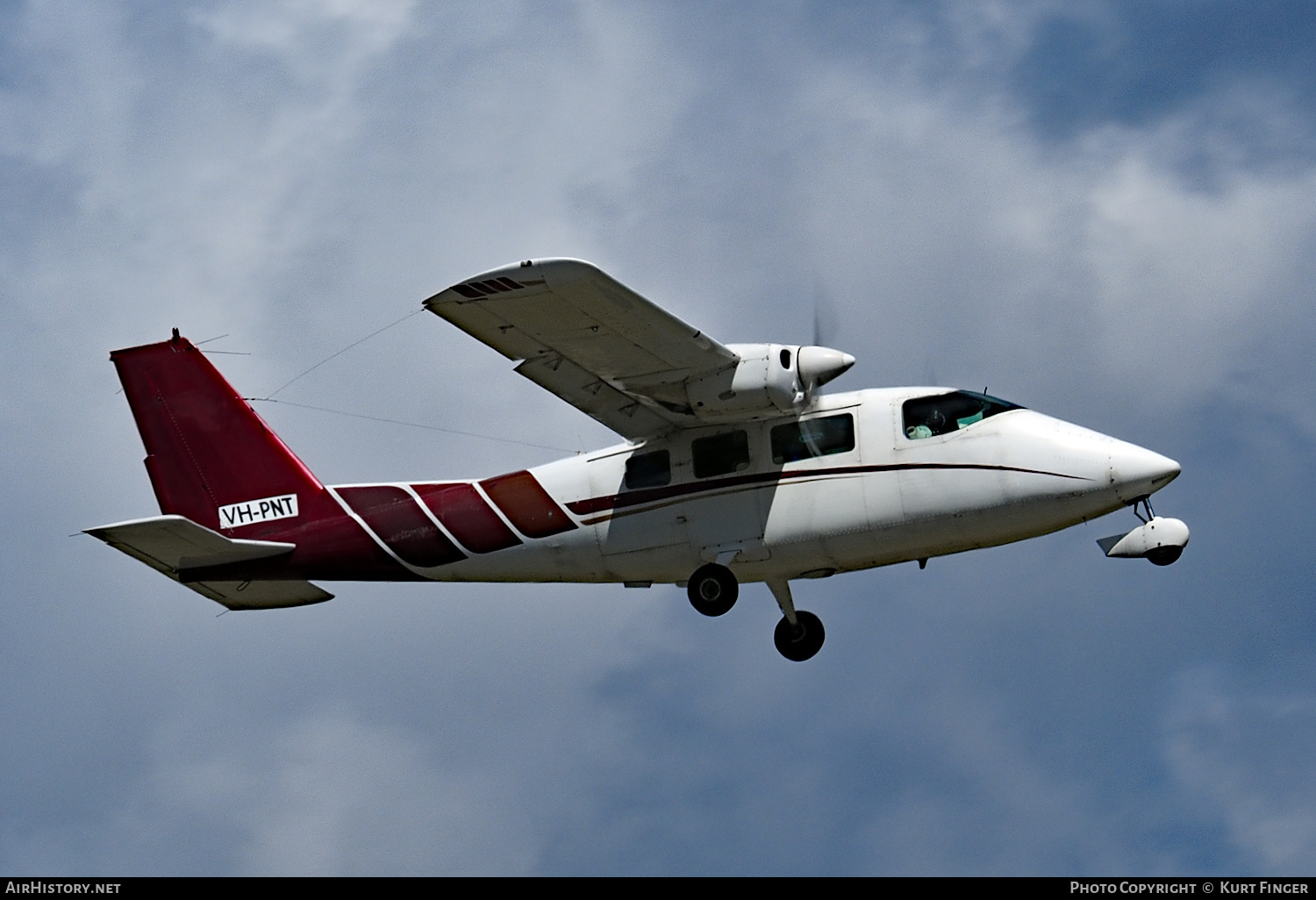 Aircraft Photo of VH-PNT | Partenavia P-68B | AirHistory.net #223419