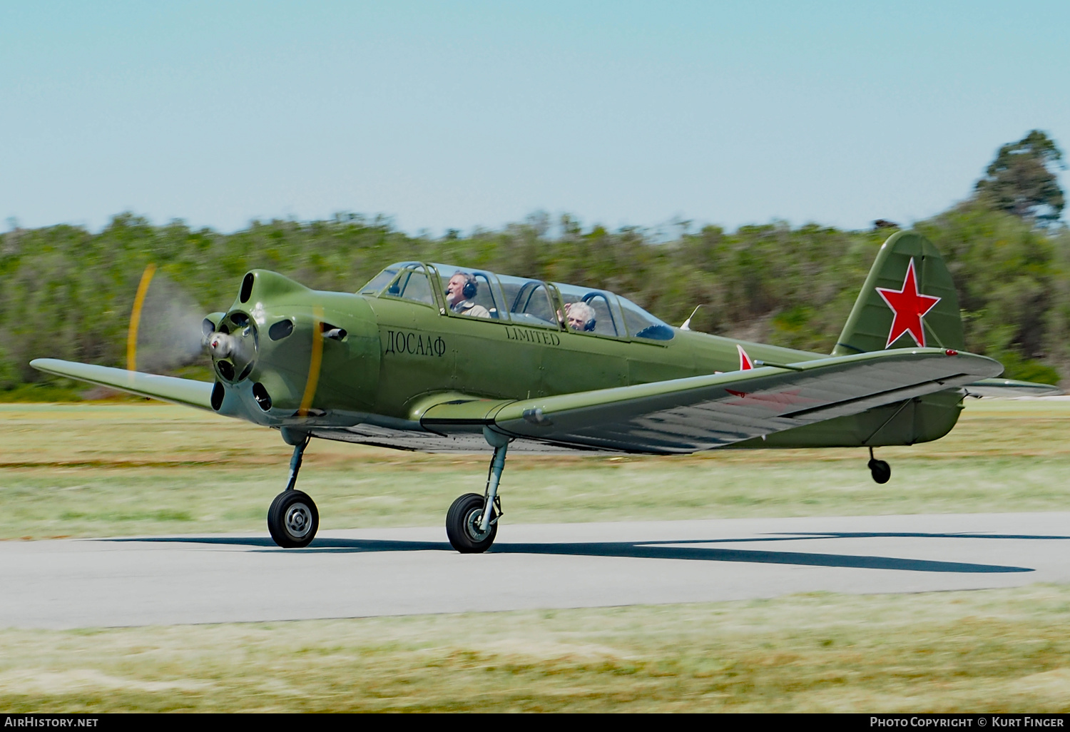 Aircraft Photo of VH-OOZ | Nanchang Yak-18 | Soviet Union - Air Force | AirHistory.net #223426