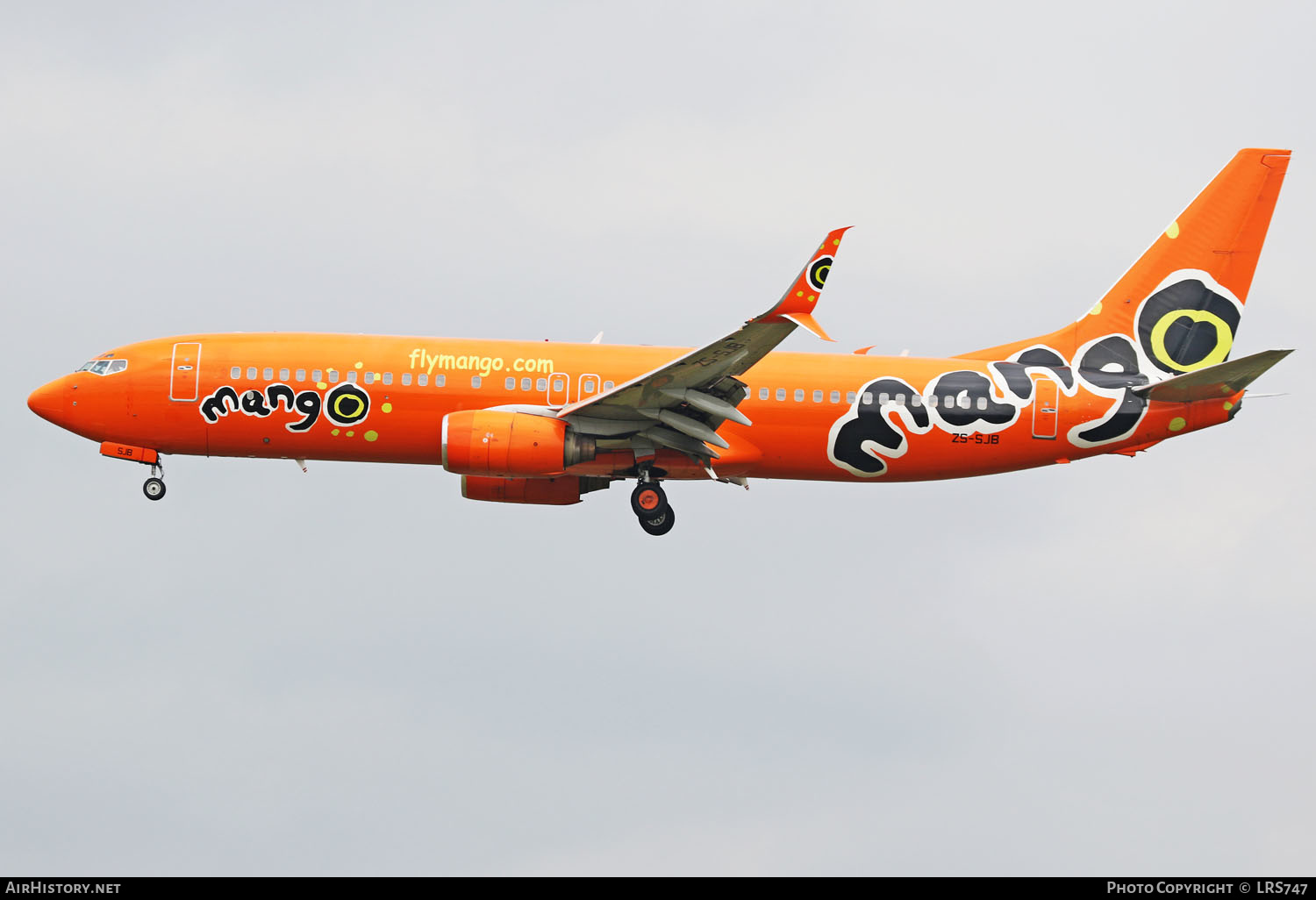 Aircraft Photo of ZS-SJB | Boeing 737-8S3 | Mango Airlines | AirHistory.net #223439