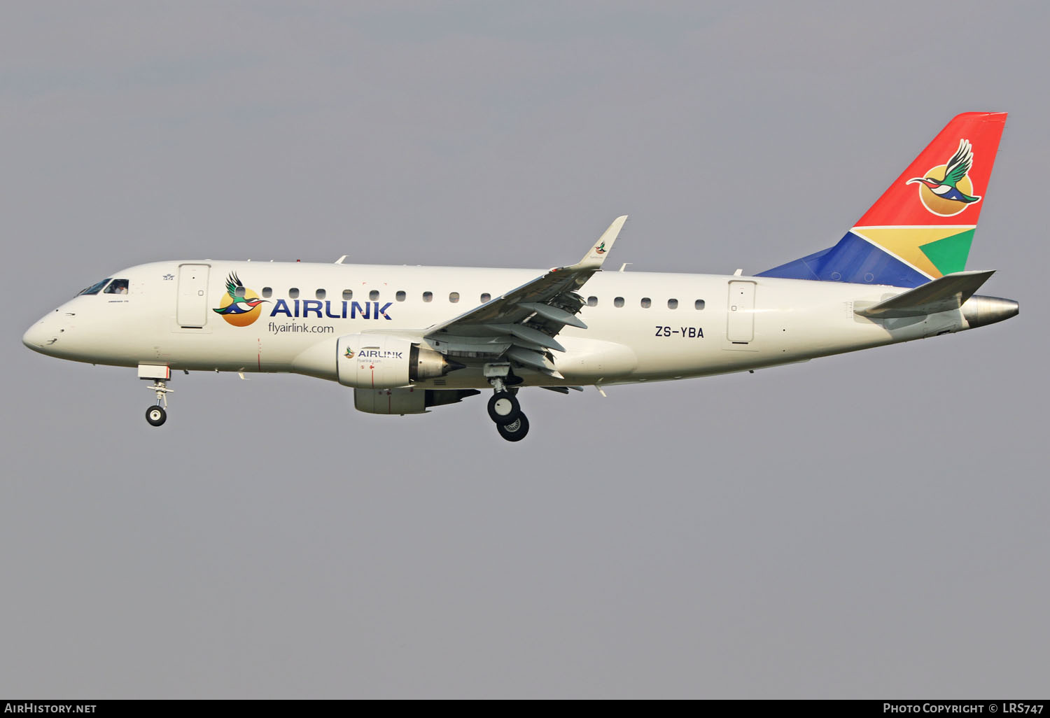 Aircraft Photo of ZS-YBA | Embraer 170LR (ERJ-170-100LR) | Airlink | AirHistory.net #223482