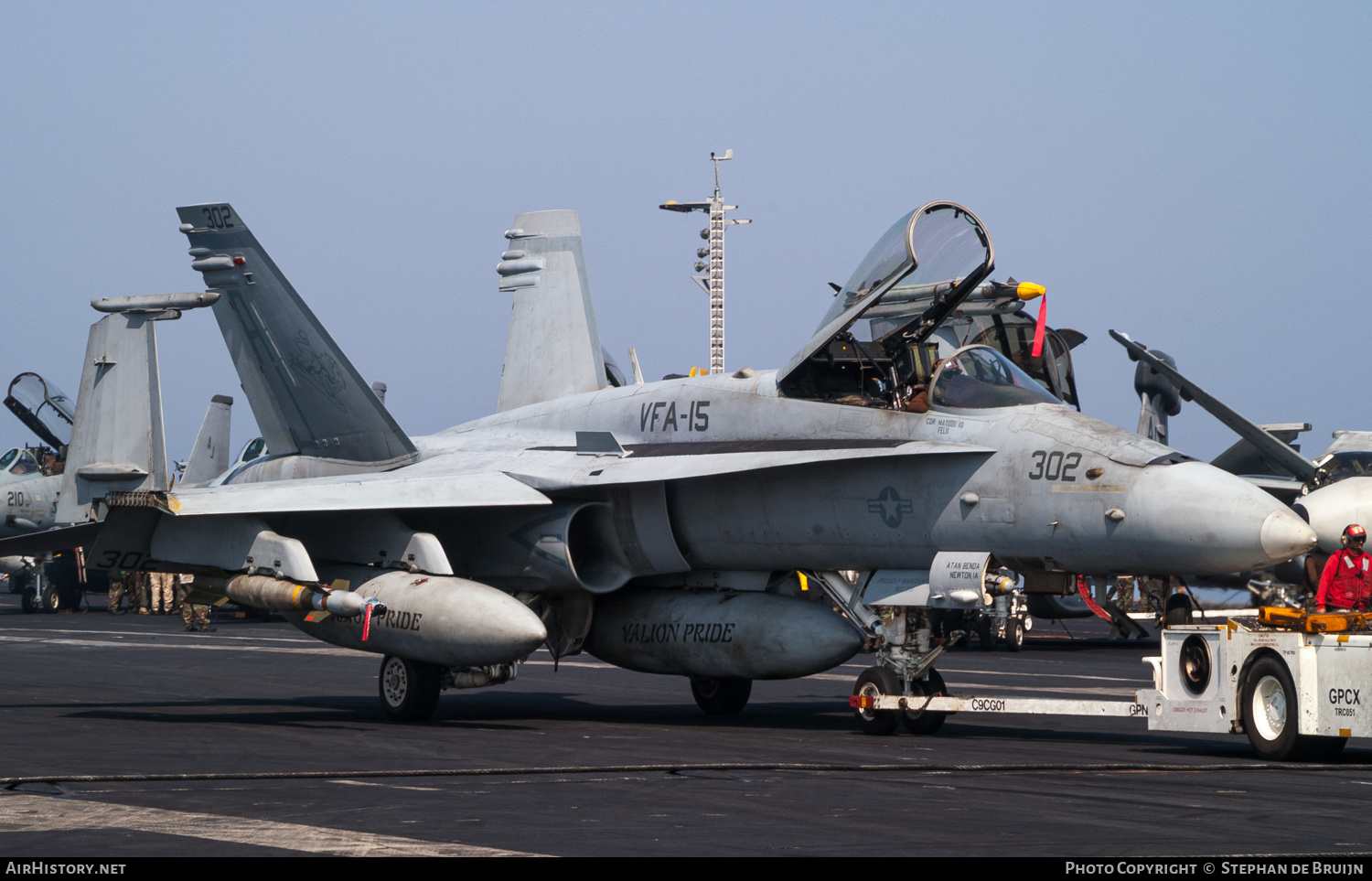 Aircraft Photo of 164643 | McDonnell Douglas F/A-18C Hornet | USA - Navy | AirHistory.net #223579