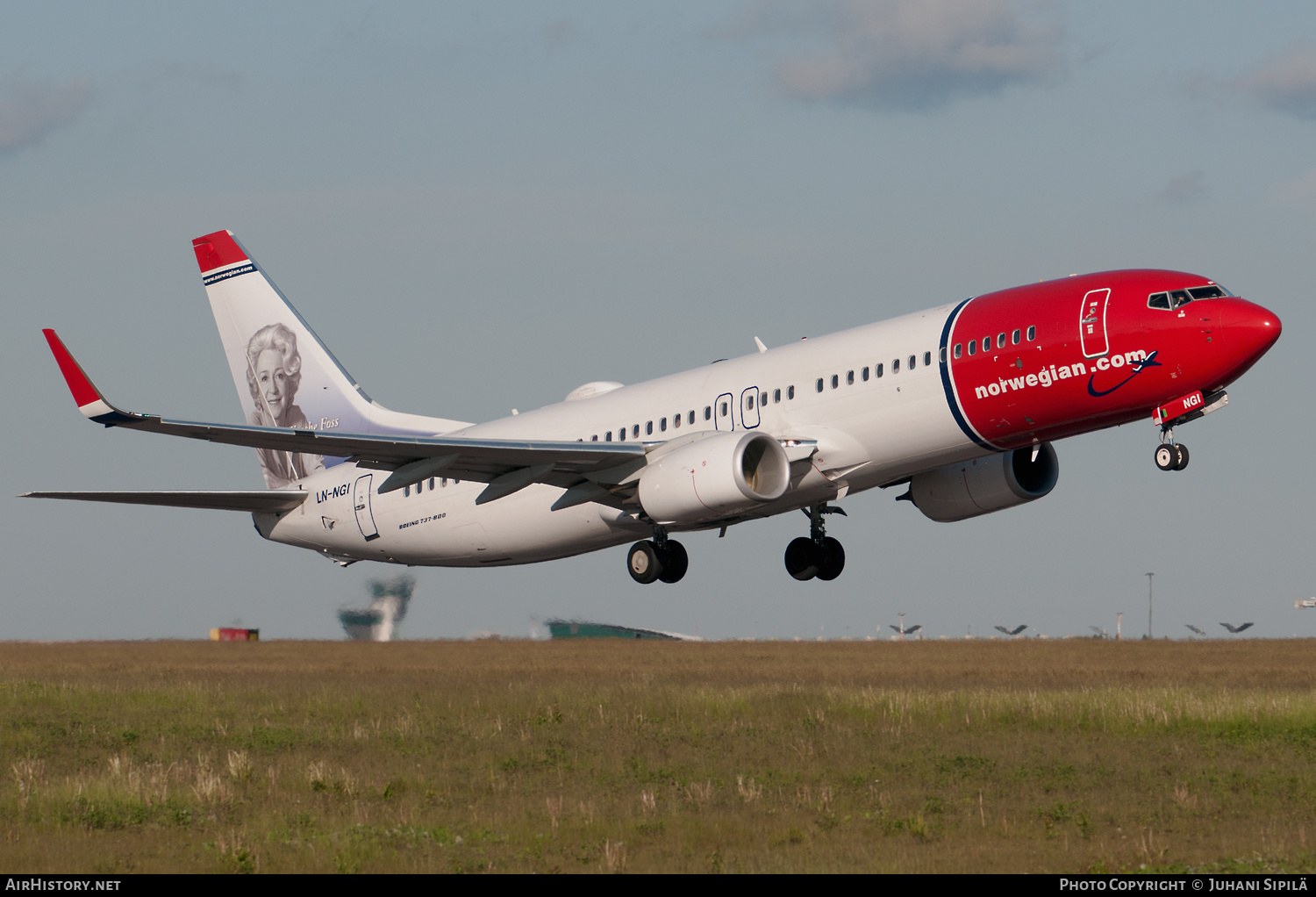 Aircraft Photo of LN-NGI | Boeing 737-8JP | Norwegian | AirHistory.net #223588