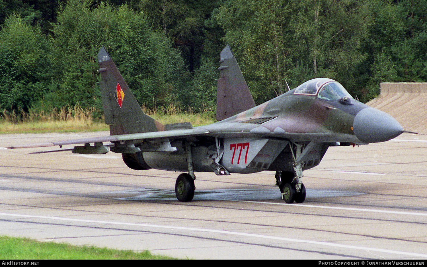 Aircraft Photo of 777 | Mikoyan-Gurevich MiG-29 | East Germany - Air Force | AirHistory.net #223595