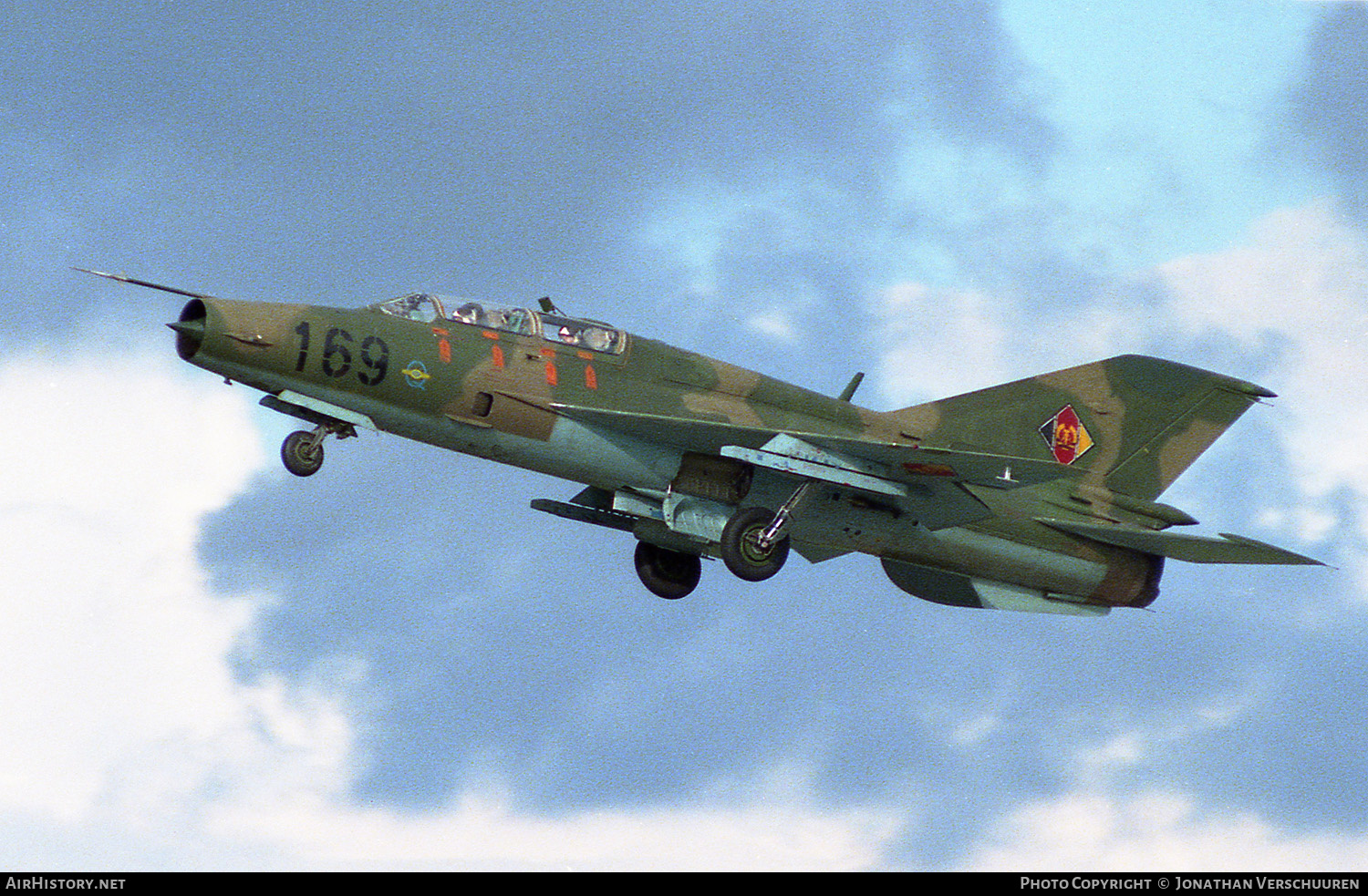 Aircraft Photo of 169 | Mikoyan-Gurevich MiG-21UM | East Germany - Air Force | AirHistory.net #223631