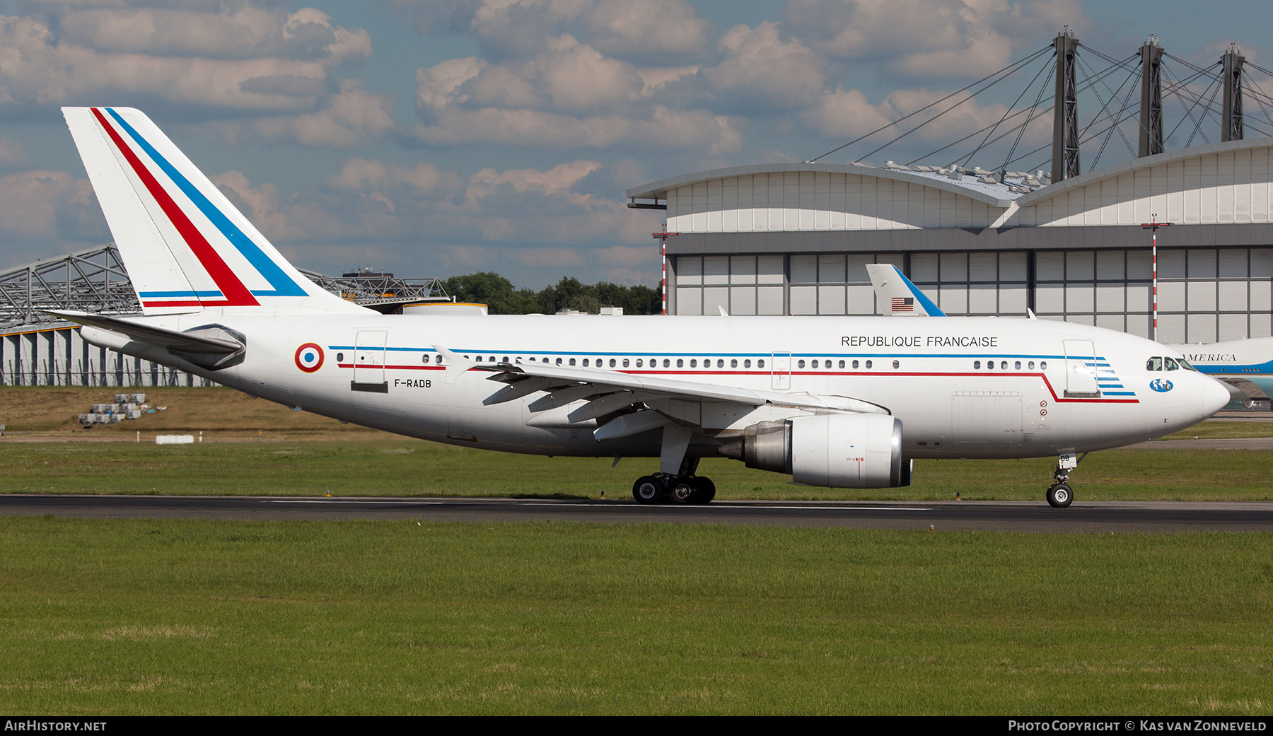 Aircraft Photo of 422 | Airbus A310-304 | France - Air Force | AirHistory.net #223638
