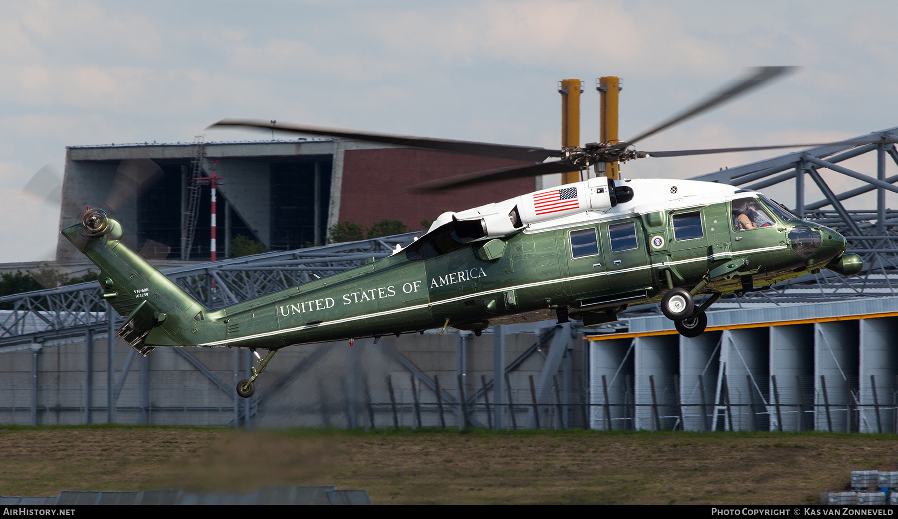 Aircraft Photo of 163261 | Sikorsky VH-60N White Hawk (S-70A) | USA - Marines | AirHistory.net #223681