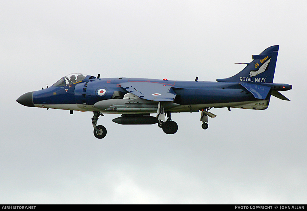Aircraft Photo of ZH809 | British Aerospace Sea Harrier FA2 | UK - Navy | AirHistory.net #223742