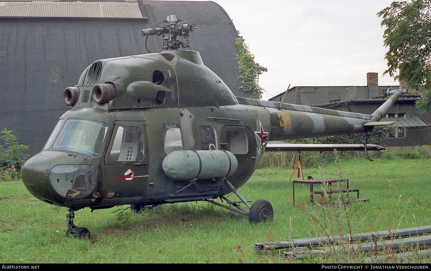 Aircraft Photo of 32 yellow | Mil Mi-2 | Soviet Union - Air Force | AirHistory.net #223850