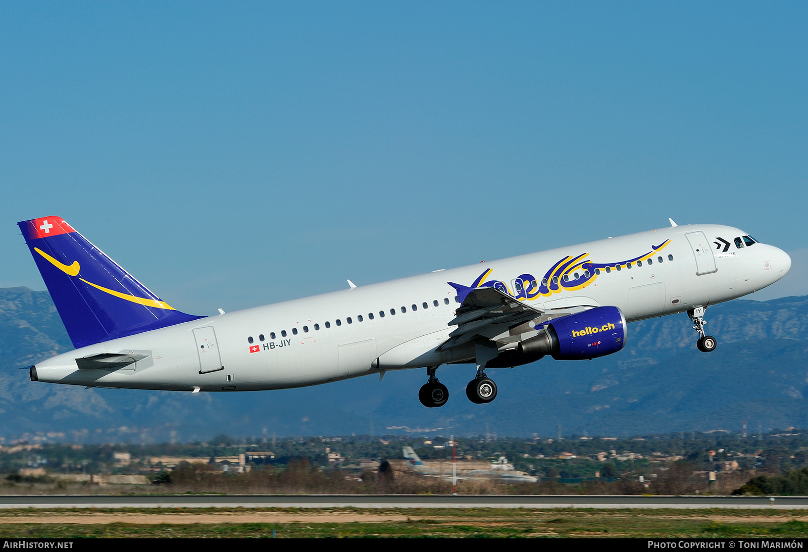 Aircraft Photo of HB-JIY | Airbus A320-214 | Hello | AirHistory.net #223856