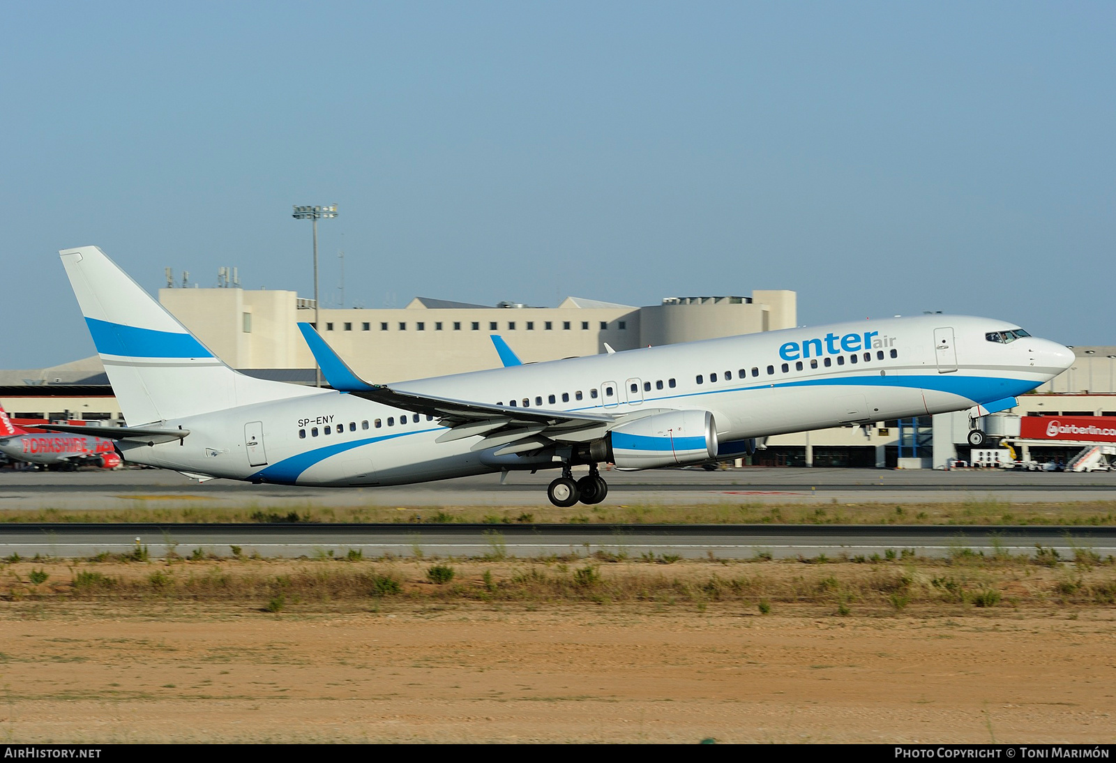 Aircraft Photo of SP-ENY | Boeing 737-86N | Enter Air | AirHistory.net #223867