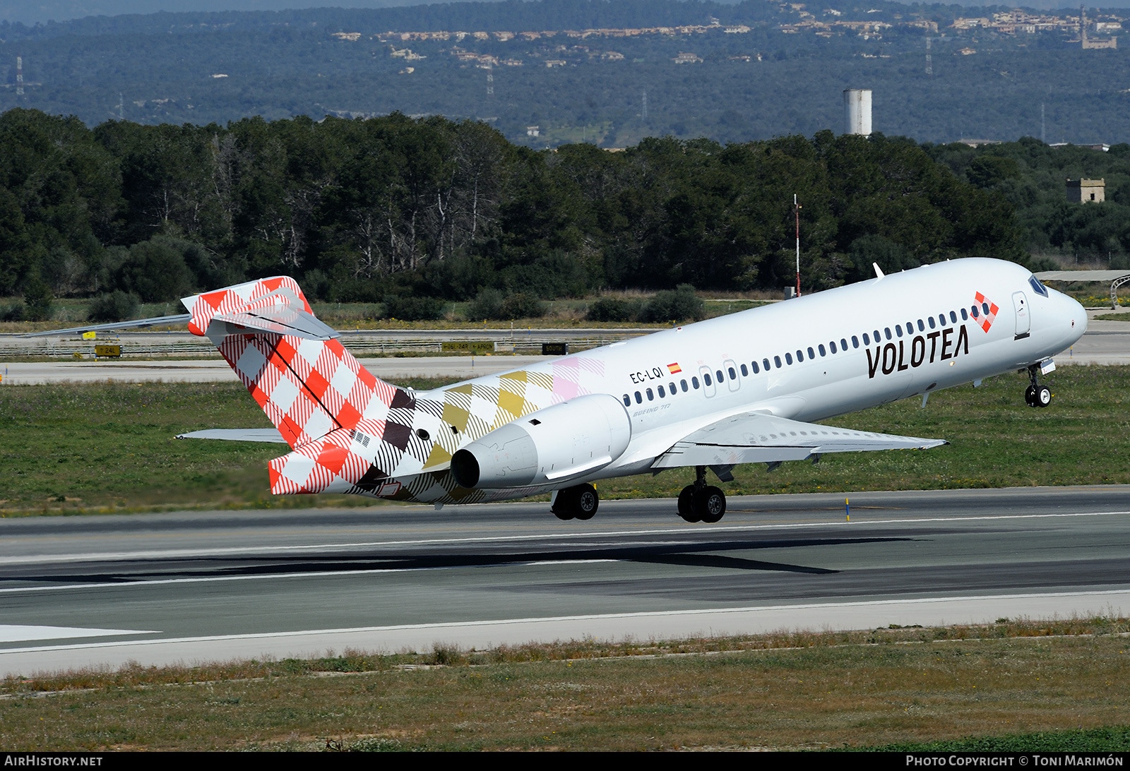 Aircraft Photo of EC-LQI | Boeing 717-200 | Volotea | AirHistory.net #223902