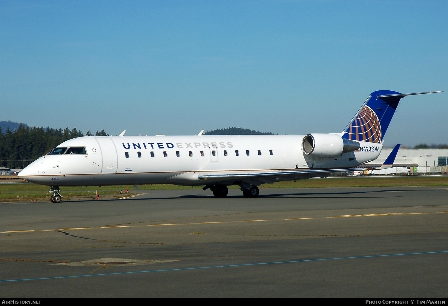 Aircraft Photo of N423SW | Bombardier CRJ-200LR (CL-600-2B19) | United Express | AirHistory.net #223963