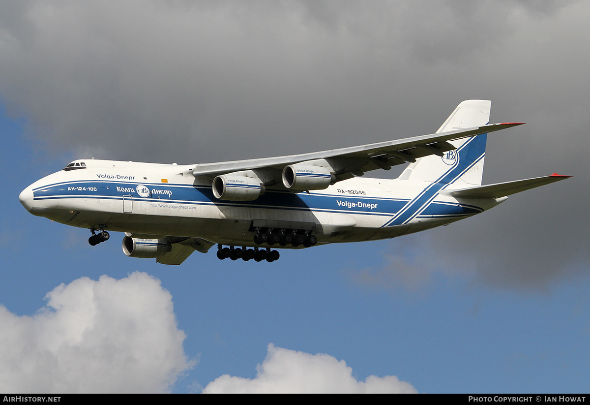 Aircraft Photo of RA-82046 | Antonov An-124 Ruslan | Volga-Dnepr Airlines | AirHistory.net #223969