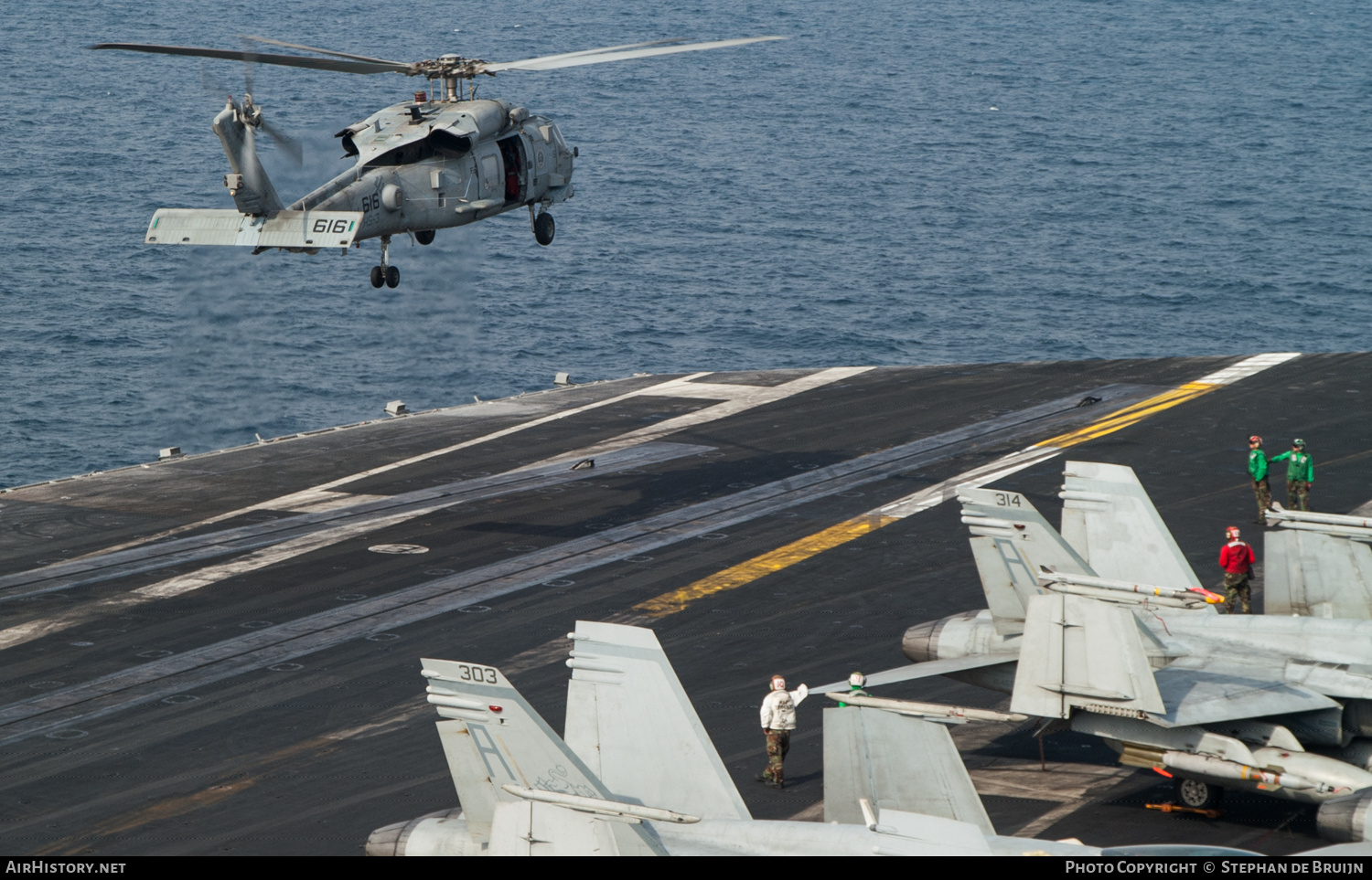 Aircraft Photo of 163799 | Sikorsky HH-60H Rescue Hawk (S-70B-5) | USA - Navy | AirHistory.net #223985