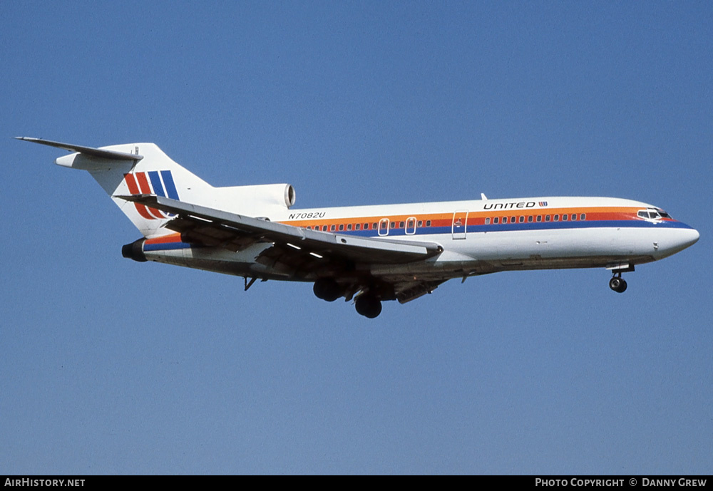 Aircraft Photo of N7082U | Boeing 727-22 | United Airlines | AirHistory.net #224018