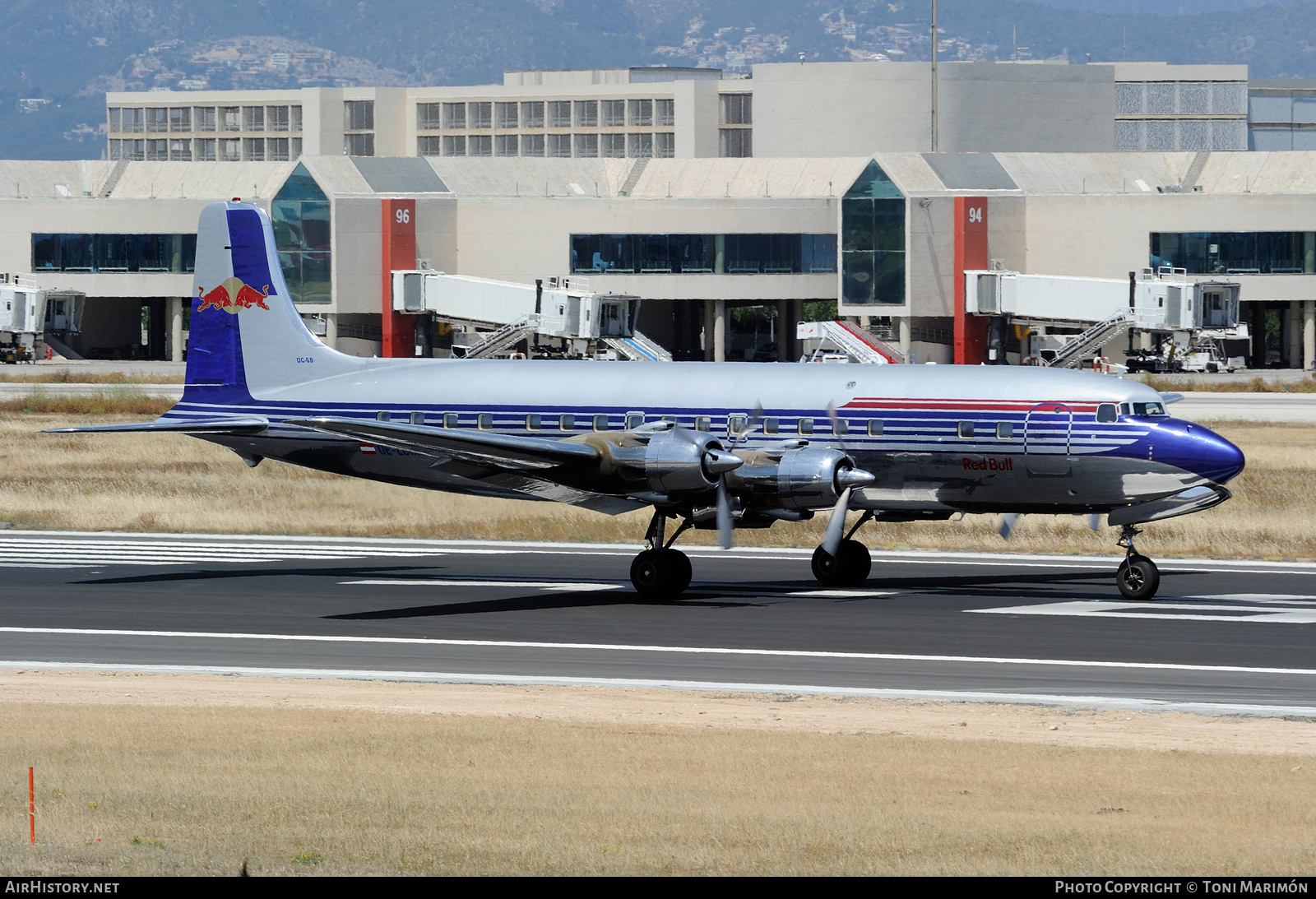 Aircraft Photo of OE-LDM | Douglas DC-6B | Red Bull | AirHistory.net #224042