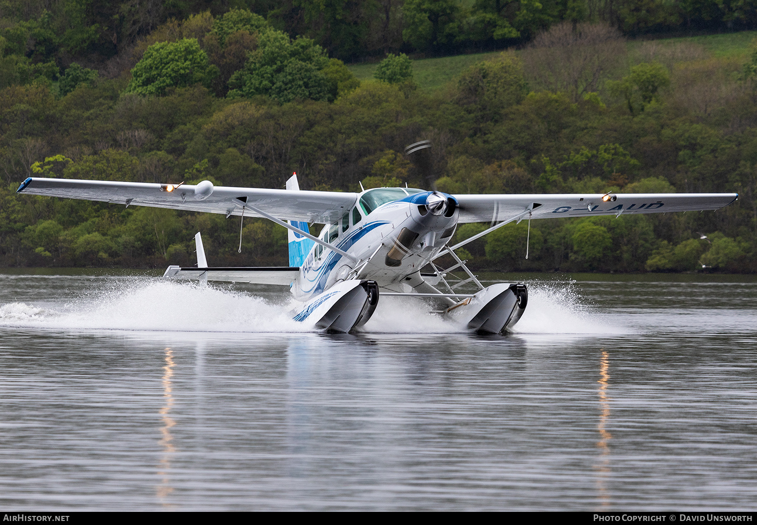 Aircraft Photo of G-LAUD | Cessna 208 Caravan I | Loch Lomond Seaplanes | AirHistory.net #224203