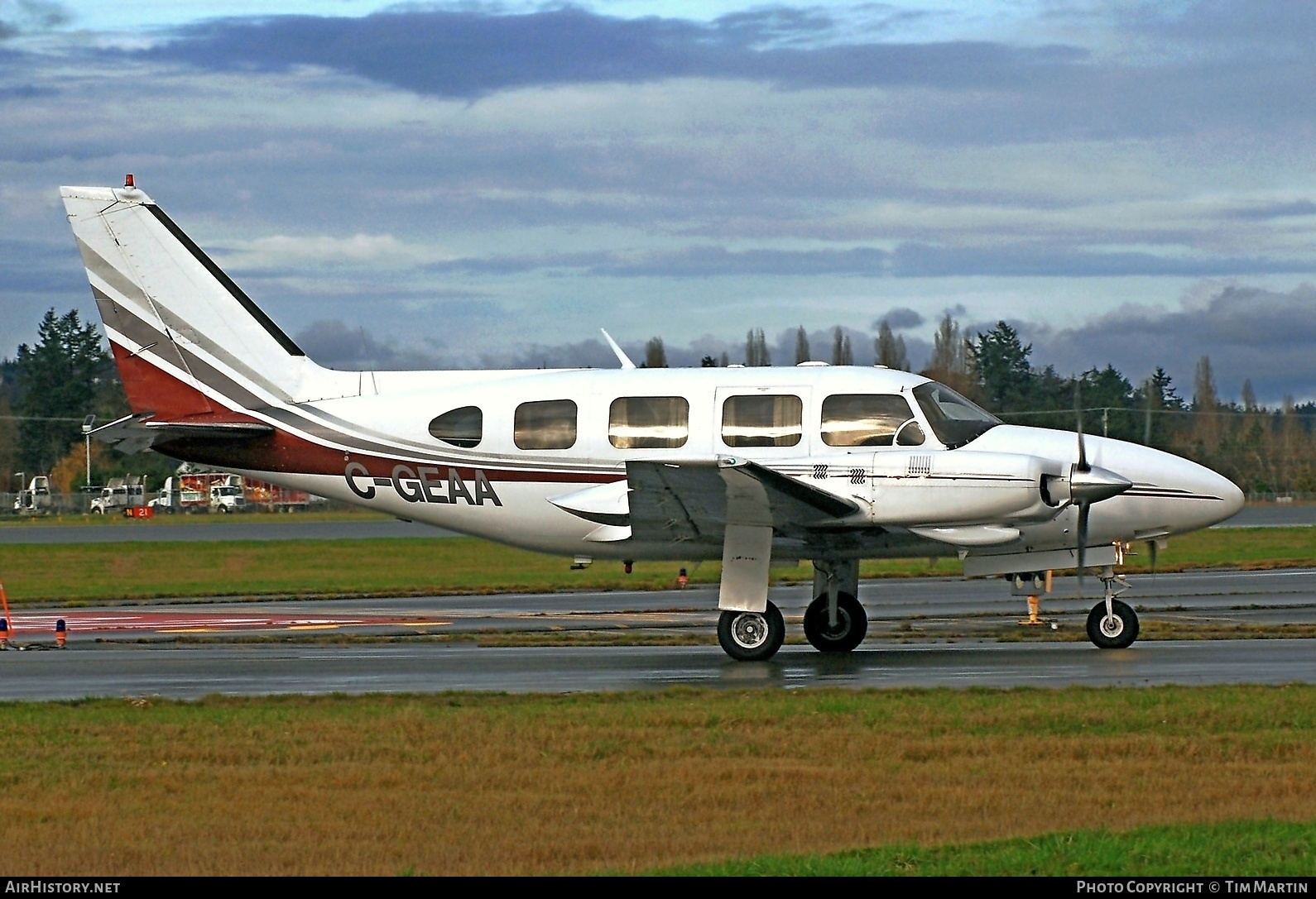 Aircraft Photo of C-GEAA | Piper PA-31 Navajo B | AirHistory.net #224281