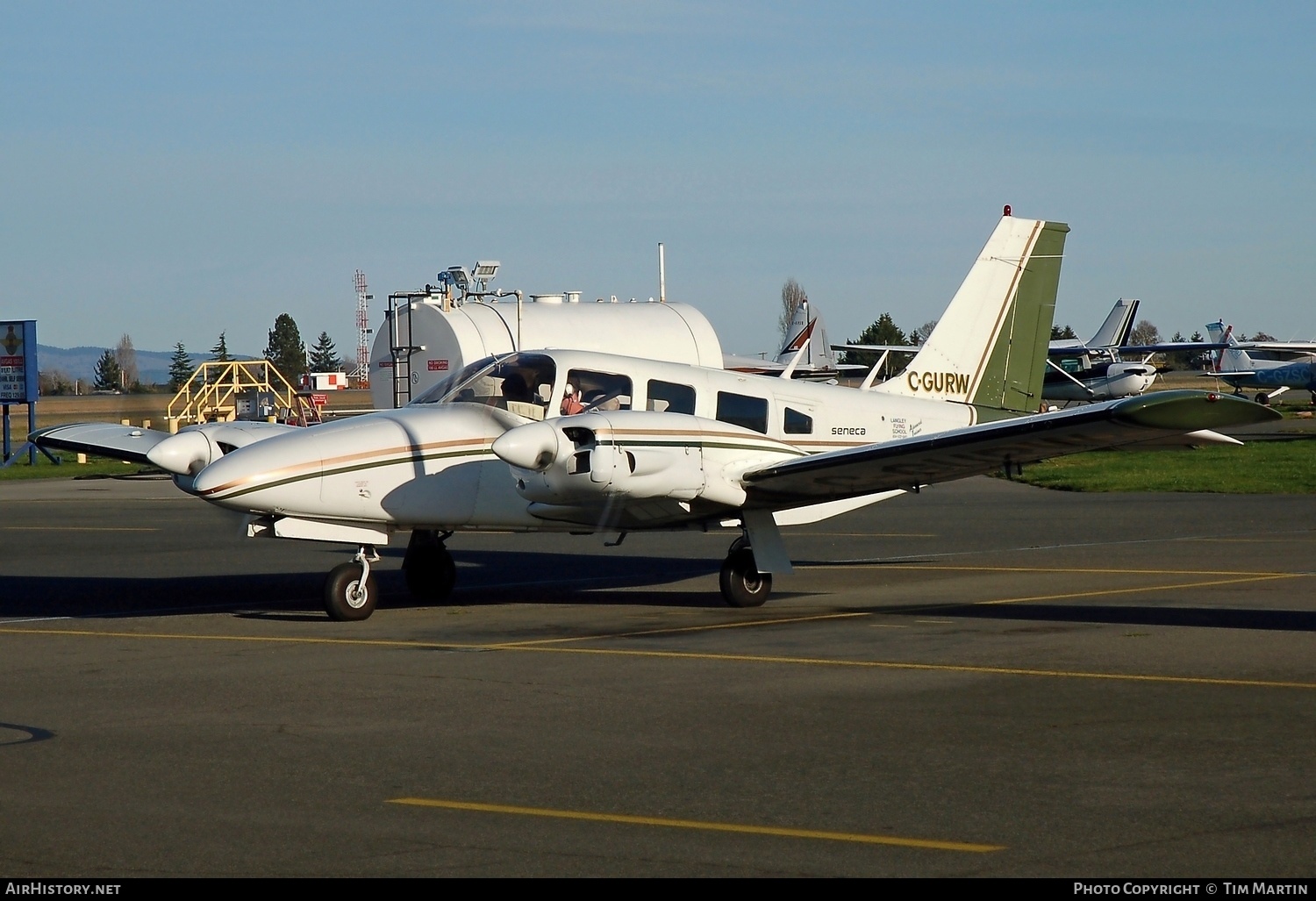 Aircraft Photo of C-GURW | Piper PA-34-200 Seneca | AirHistory.net #224289