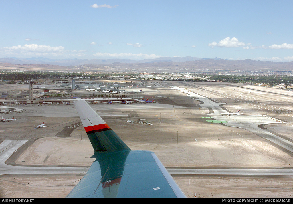 Airport photo of Las Vegas - Harry Reid International (KLAS / LAS) in Nevada, United States | AirHistory.net #224390