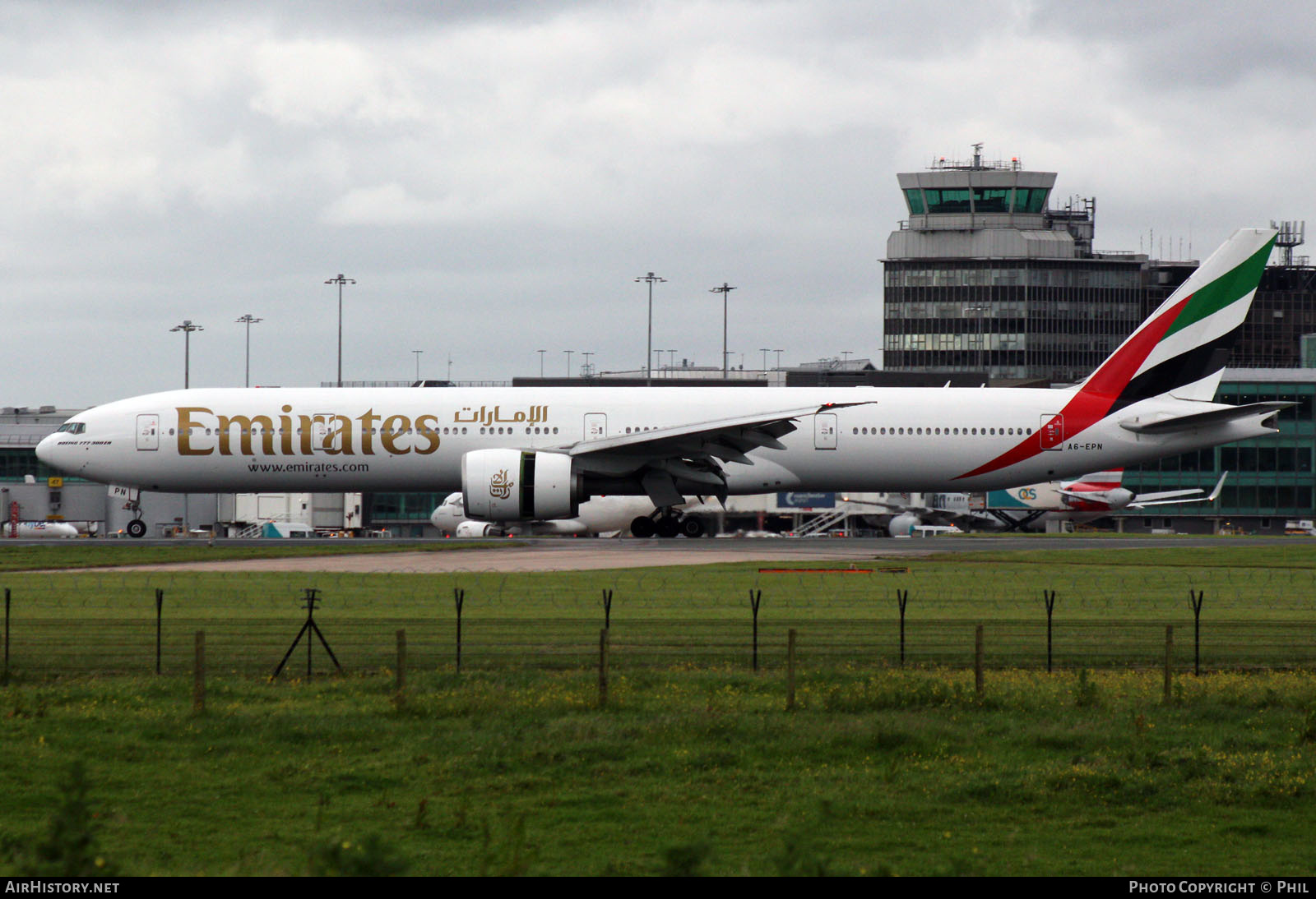 Aircraft Photo of A6-EPN | Boeing 777-31H/ER | Emirates | AirHistory.net #224405